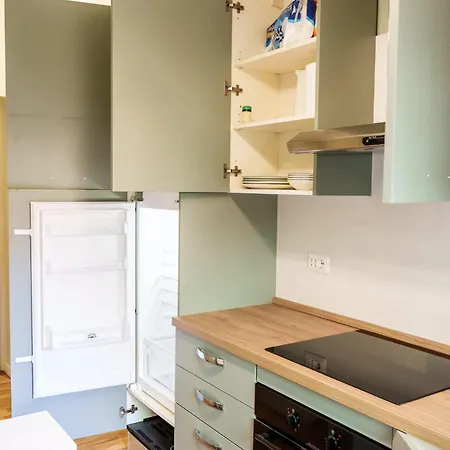 Appartamento Menghini Easy Flat Roma